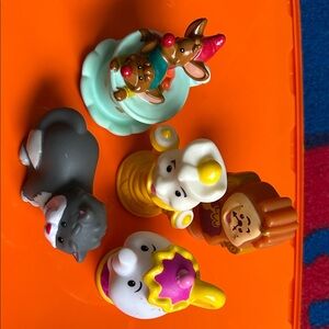 VINTAGE (2014). LITTLE PEOPLE Characters  Set - Multicolor